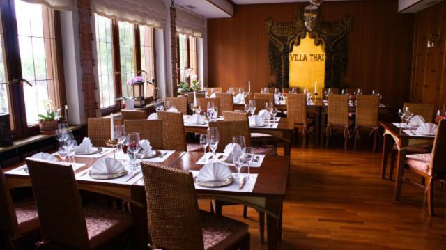 Hotel Pfauen 움커크 외부 사진