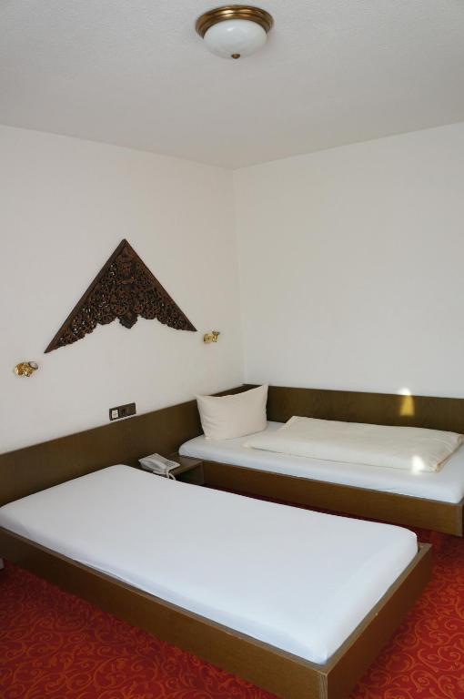 Hotel Pfauen 움커크 객실 사진