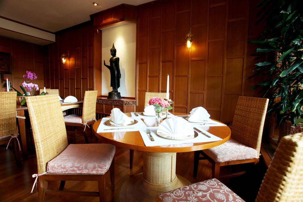 Hotel Pfauen 움커크 외부 사진